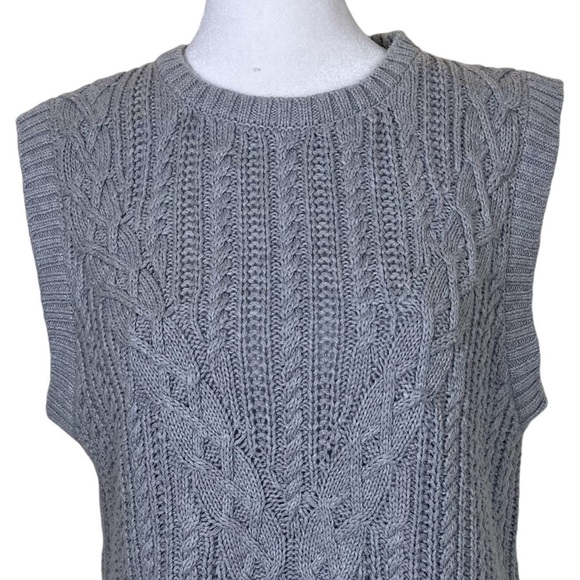Rachel Zoe Grey Cable Knit Sweater Vest Fisherman Minimalist Academia Fall Sz L - Picture 14 of 14